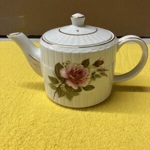 Ellgreave Teapot Wood & Sons England Spline White Ironstone Pink Roses